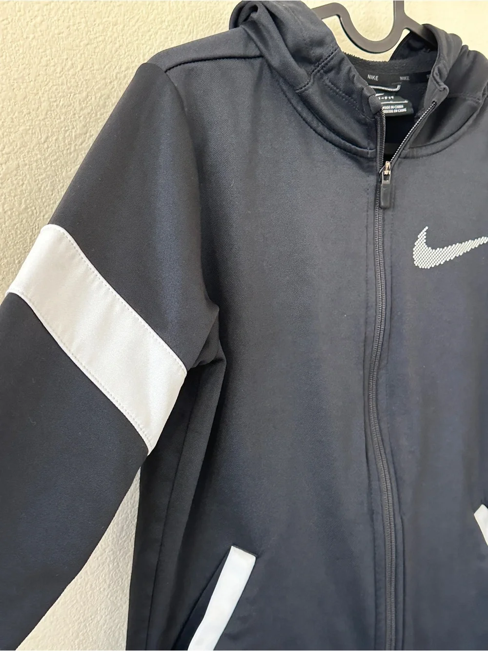 Nike Kids Black White Zip-Up Hoodie Jacket Size L